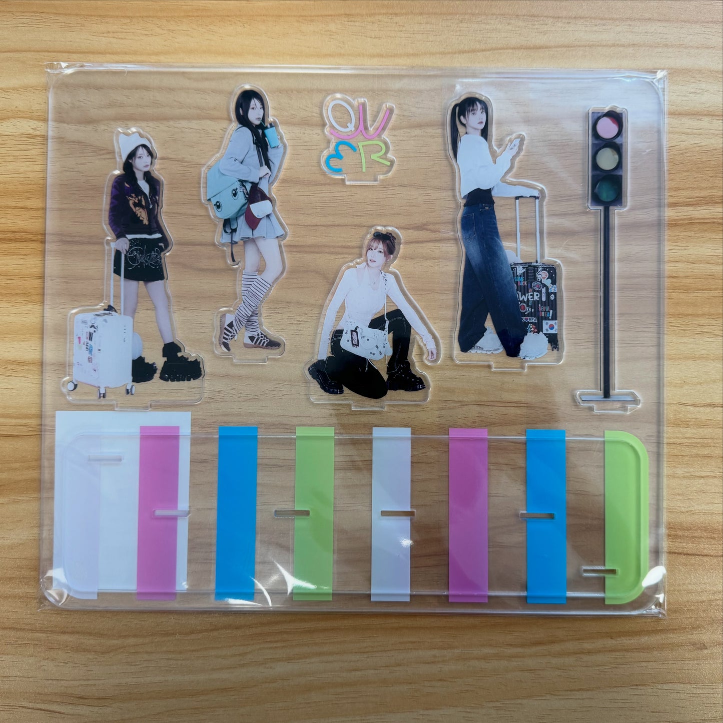 In-stock| QWER ACRYLIC STAND
