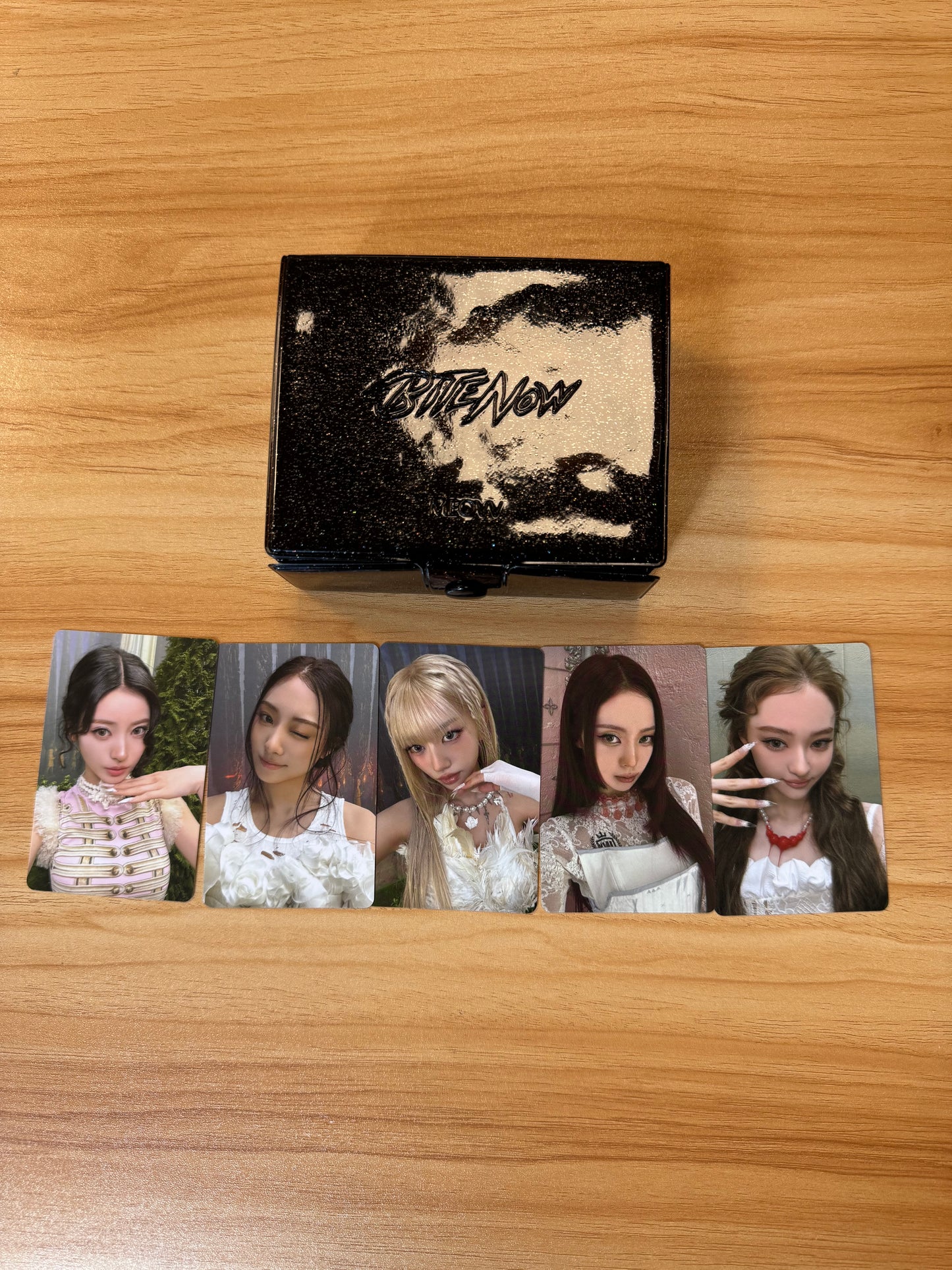 In-stock| MEOVV BITE NOW MD COLLCET CASE