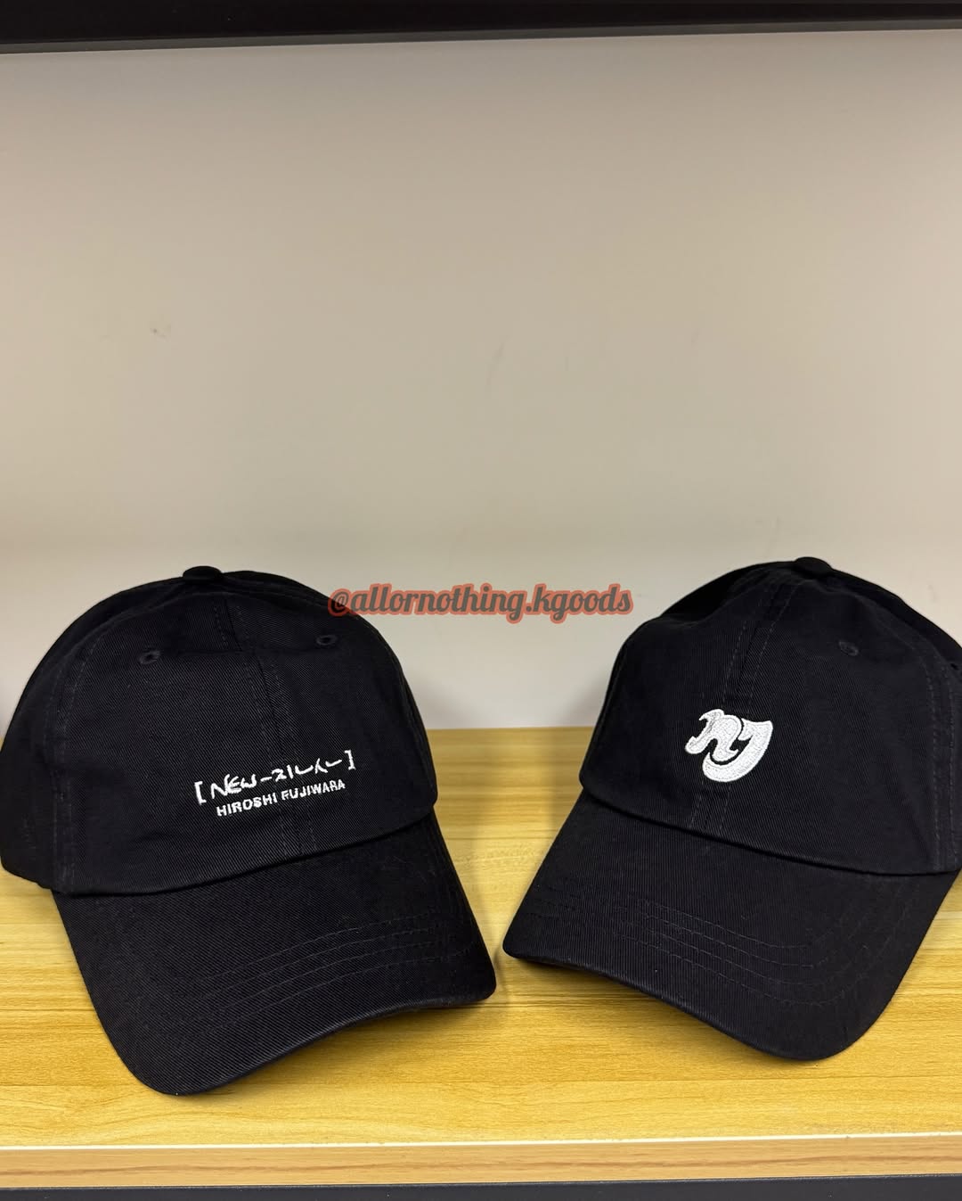 NewJeans x Hiroshi Fujiwara COLLER BASEBALL CAP ver 1 / ver 2