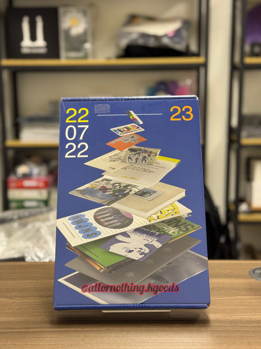 NewJeans 22-23 yearbook